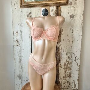 Victoria secret dream angels pushup without padding 32DD NWT & thong sz M NWT